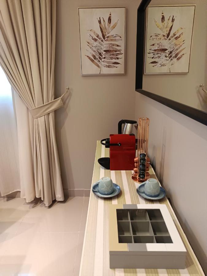 Apartment F Residence, Elegant & Luxury *