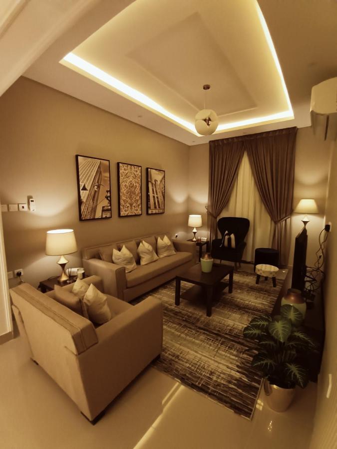 F Residence, Elegant & Luxury Apartment *