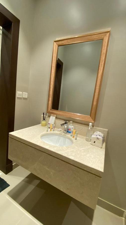 F Residence, Elegant & Luxury *
